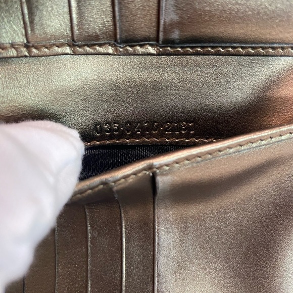 GUCCI Jackie Gold/Metallic Compact Wallet - Picture 3 of 15